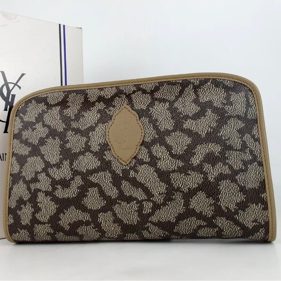 Yves Saint Laurent Large Travel/Toiletry Bag 😍🔥❤️ - Picture 2 of 13